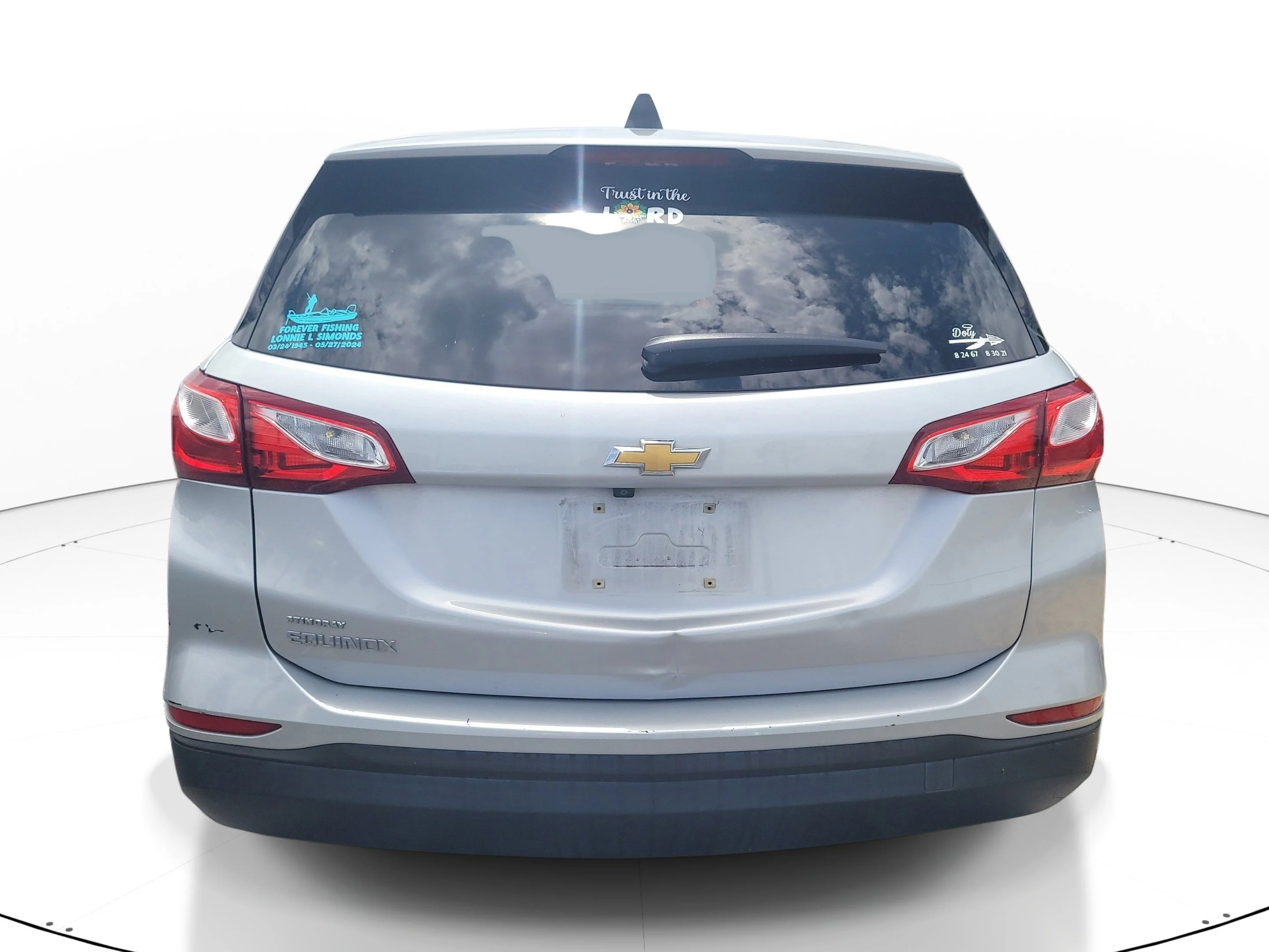 Used 2020 Silver Ice Metallic Chevrolet LS image 5