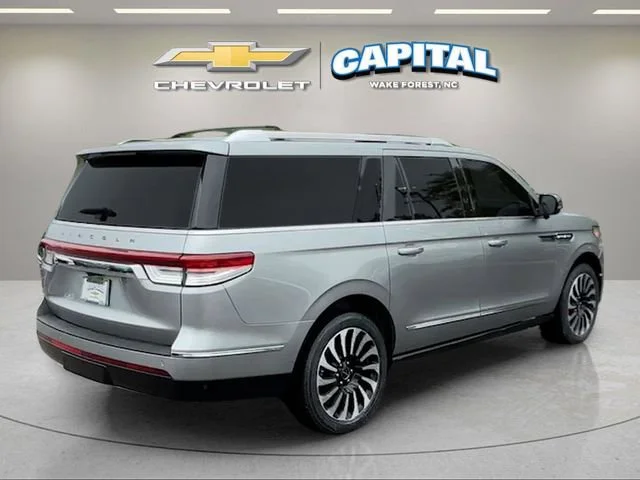 Used 2022 Silver Lincoln Black Label L image 5