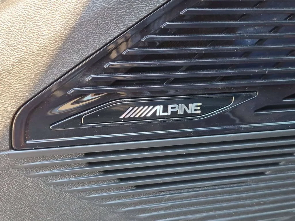 Used 2026 Black Jeep Limited image 10