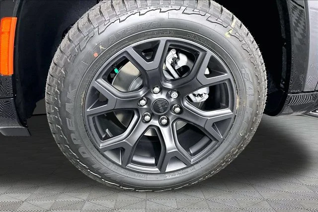 New 2026 Gray Jeep Upland image 13