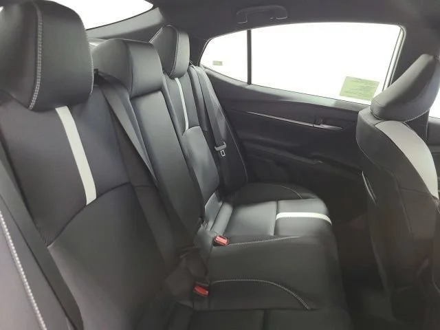 New 2026 Ice Cap Toyota SE image 14