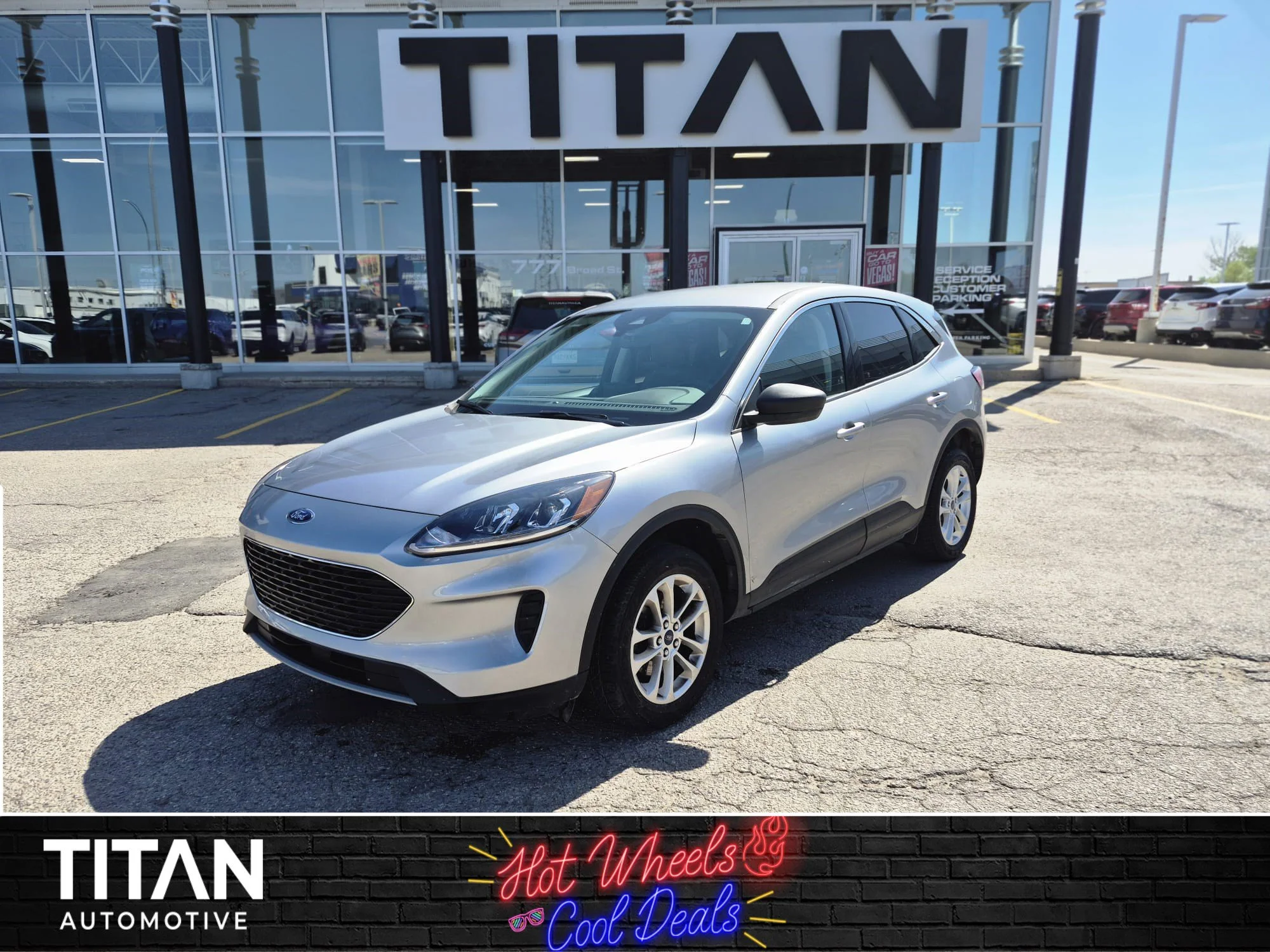 Certified Used 2022 Iconic Silver Metallic Ford SE AWD*Remote Start | Htd Seats | Htd Wheel | Park Assist | CarPlay | Blind Spot Detection image 1