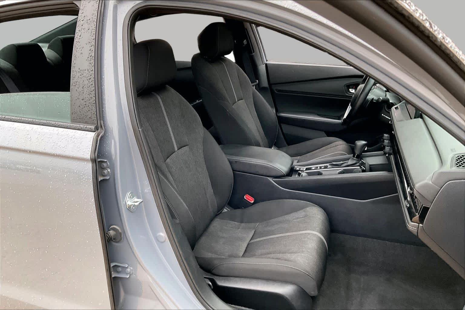 Used 2023 Urban Gray Pearl Honda Sport image 9