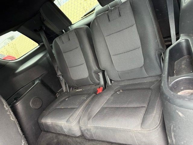 Used 2017 Shadow Black Ford XLT image 40