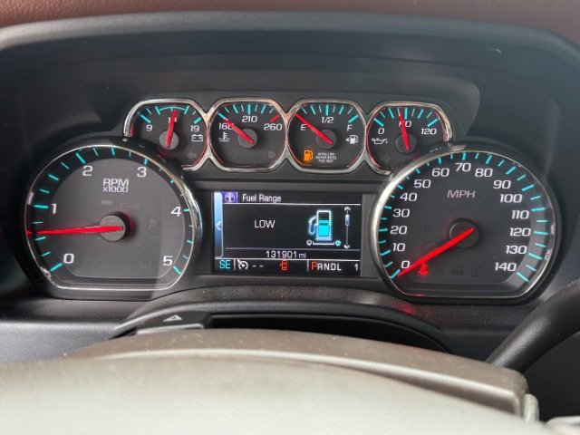 Used 2017 Deep Ocean Blue Metallic Chevrolet High Country image 20