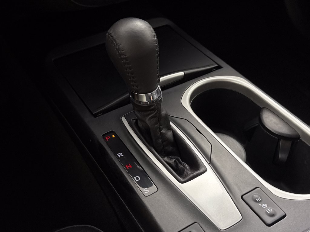 Used 2018  Acura Technology Package image 21