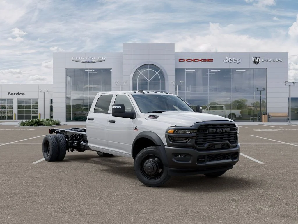 New 2025 Bright White Clear-Coat Exterior Paint RAM Tradesman image 5