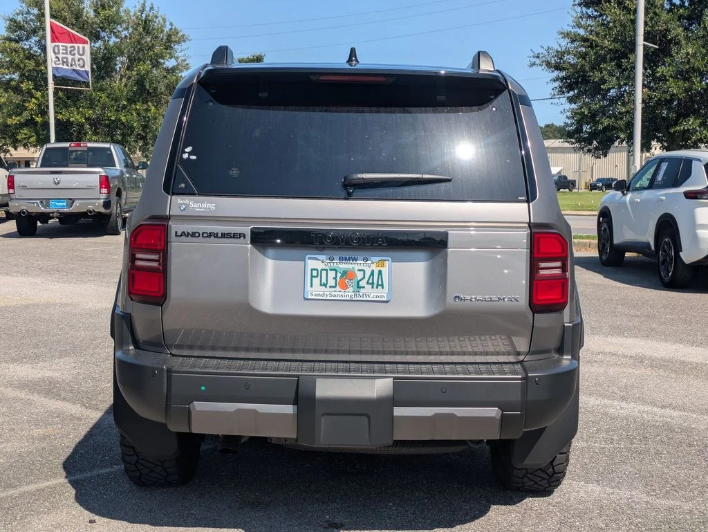 Used 2025 Silver Toyota Base image 4