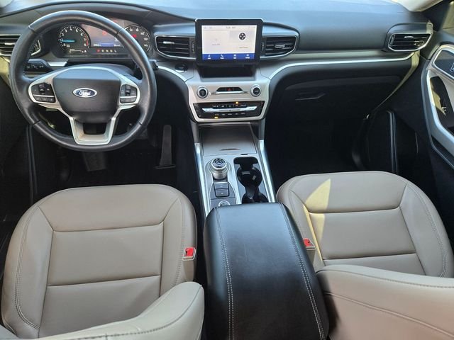 Used 2022 Blue Ford XLT image 8