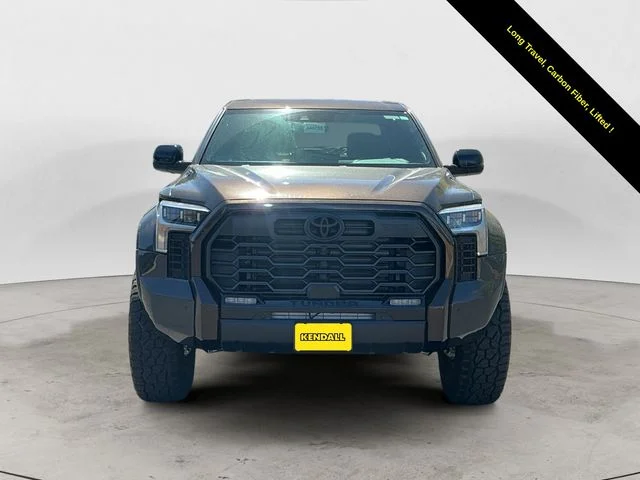 2025 Toyota Tundra Limited - Photo 8