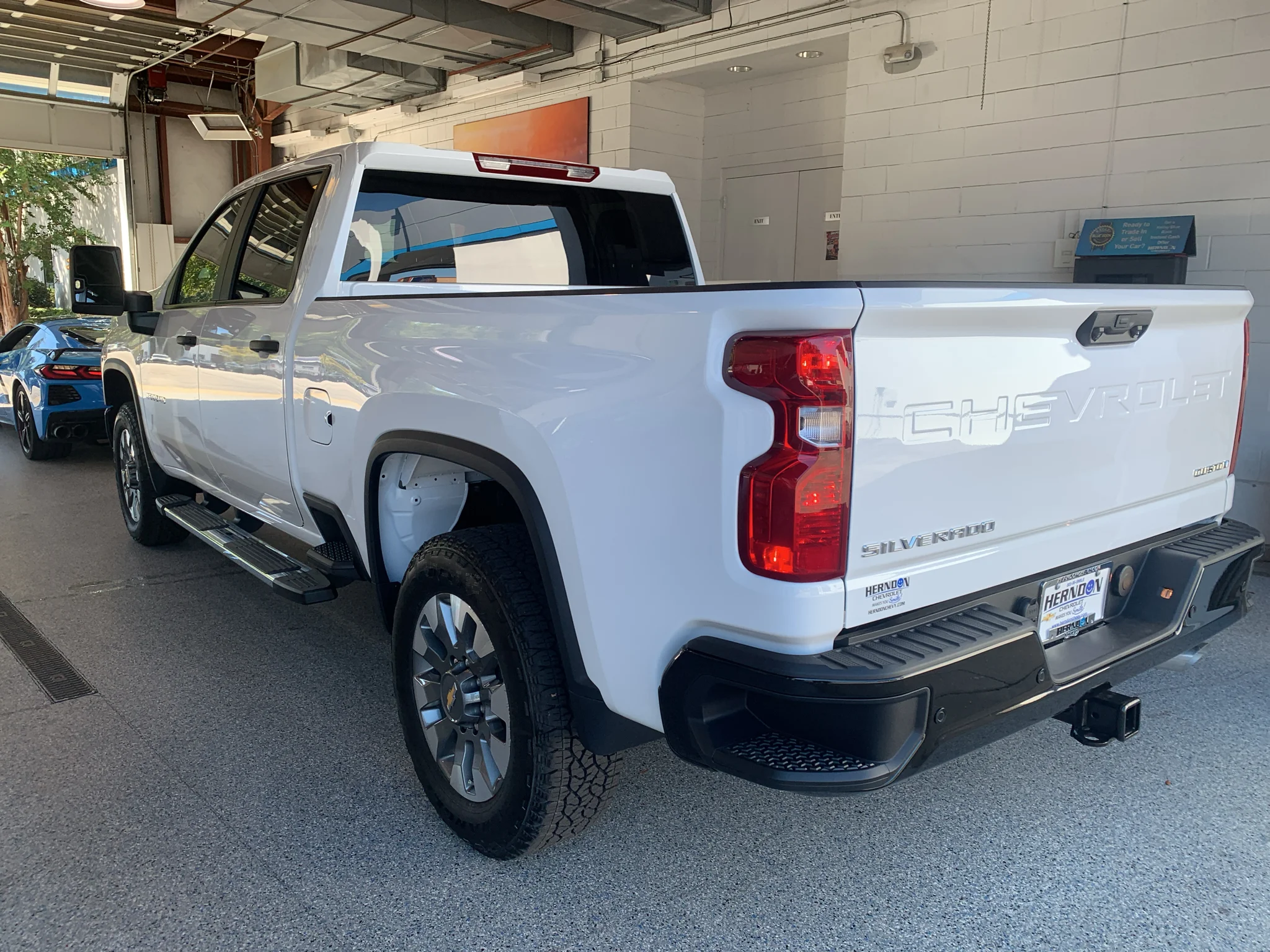 2026 Chevrolet Silverado 2500 HD Custom - Photo 8