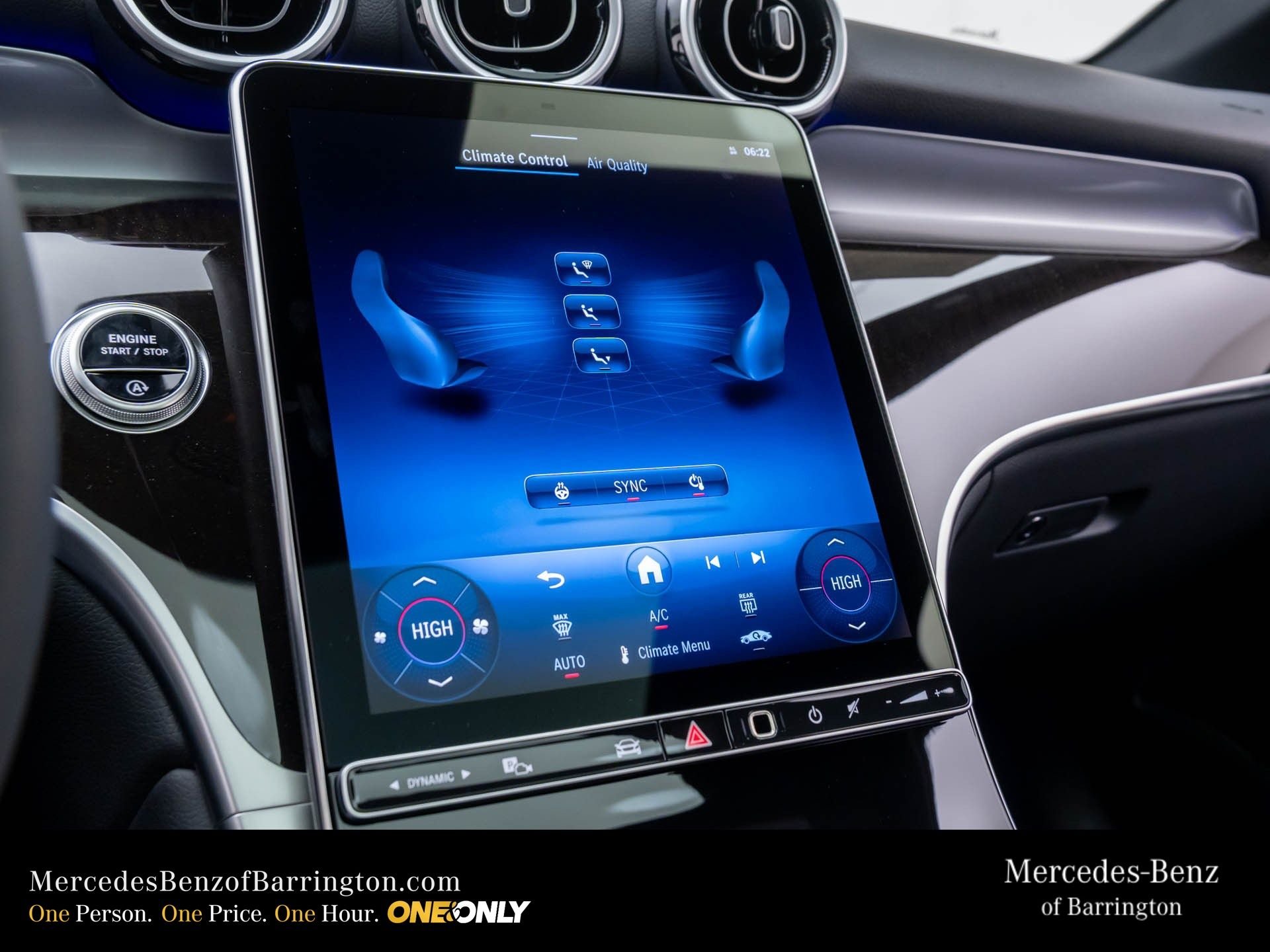 New 2026 Polar White Mercedes-Benz GLC 300 image 27
