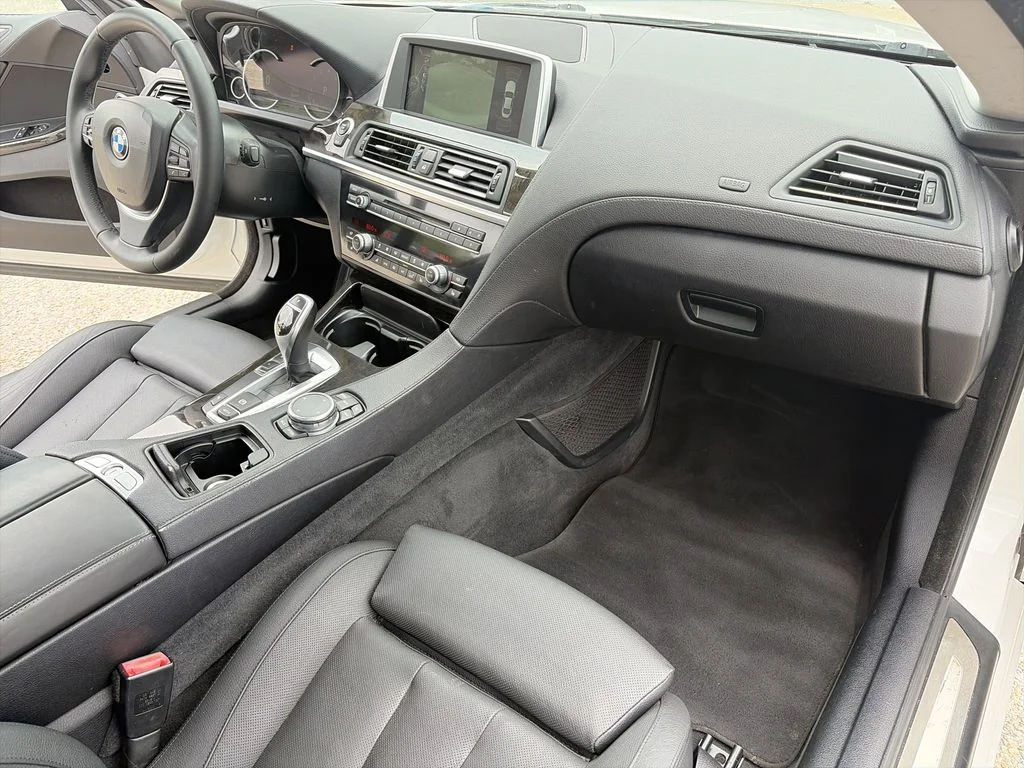 Used 2015 White BMW 640i image 31