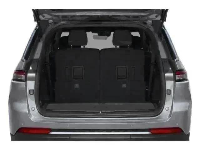 New 2026 Bright White Clear-Coat Exterior Paint Jeep Summit image 8