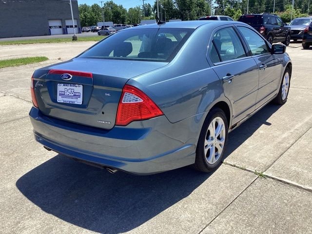 Used 2012 Blue Ford SE image 12