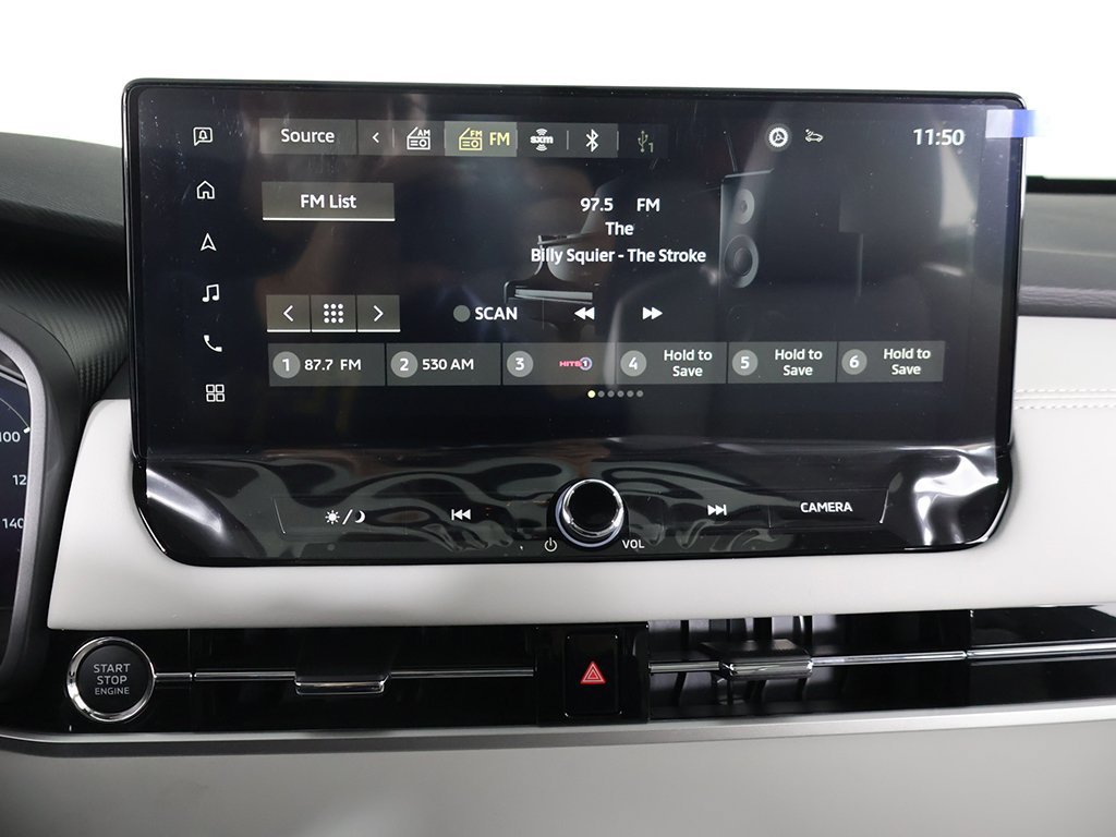 Used 2025 Black Mitsubishi SEL image 48