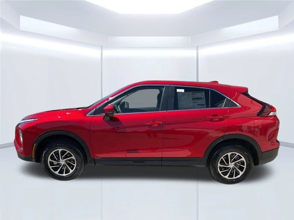 New 2026 Red Mitsubishi ES image 12