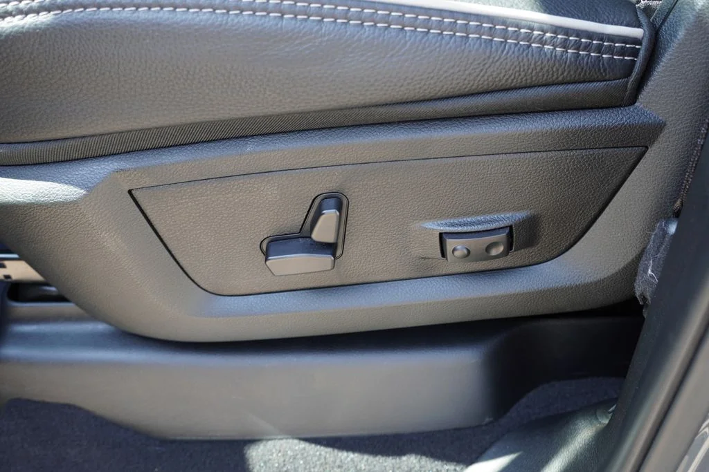 Used 2026 Ceramic Gray Clearcoat Ram Limited image 27