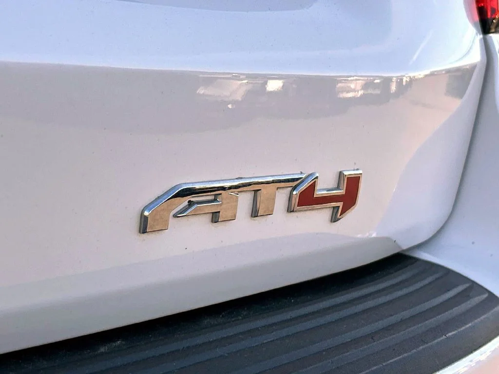 Used 2023 White Frost GMC AT4 image 15