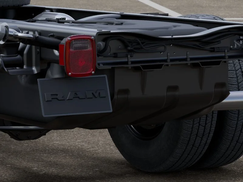2025 RAM 3500 Chassis Tradesman - Photo 29