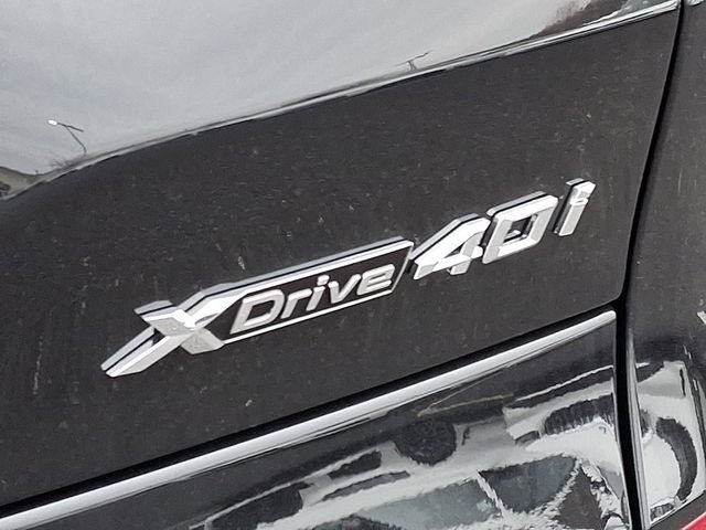 New 2026 Black Sapphire Metallic BMW xDrive40i image 21