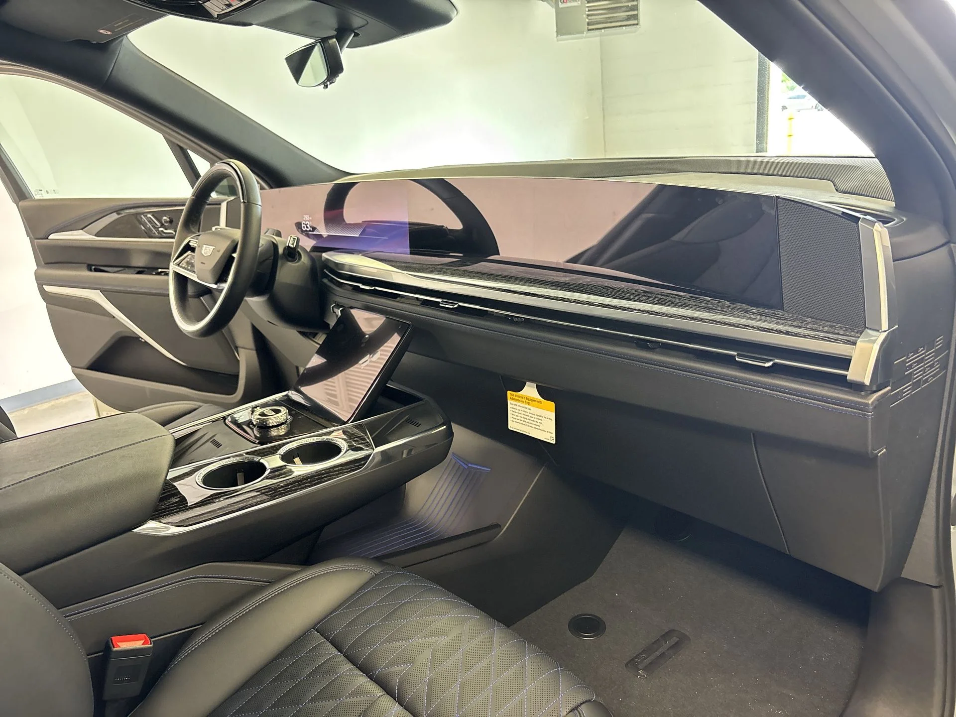 2025 Cadillac Escalade IQ Luxury 1 - Photo 76