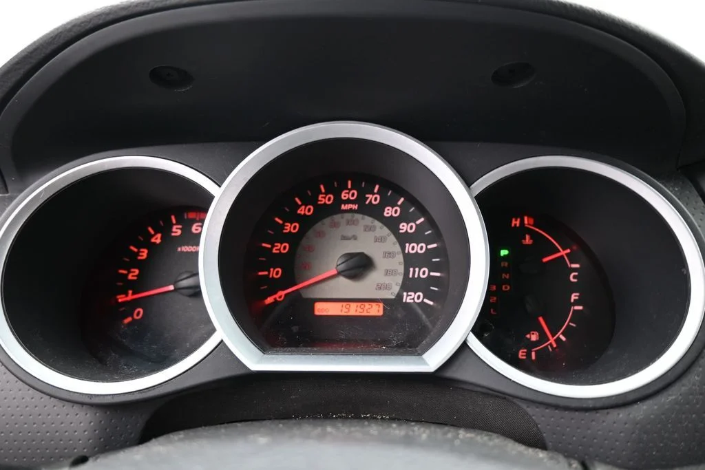 Used 2007 Silver Streak Mica Toyota Base image 22