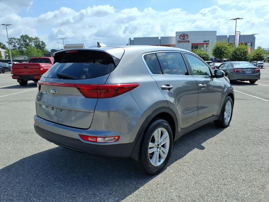 Used 2018 Silver Kia LX image 4