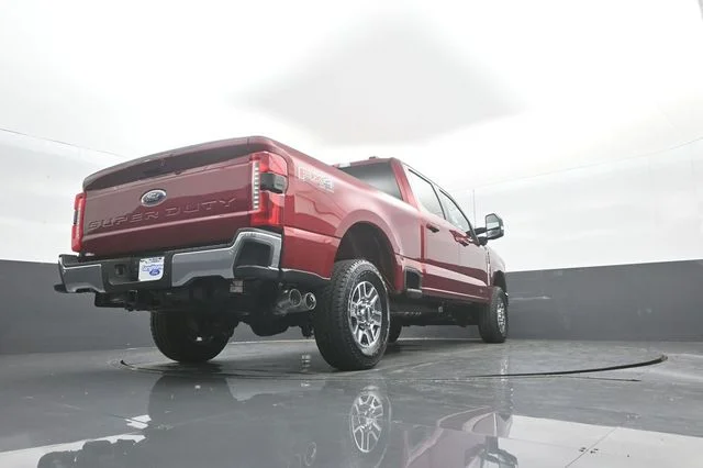 New 2026 Ruby Red Metallic Tinted Clearcoat Ford F-250® Lariat® image 35