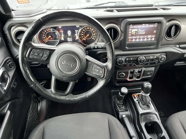 Used 2018 Gray Jeep Unlimited Sport S image 12
