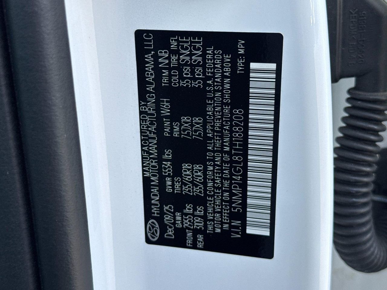 New 2026 White Hyundai SE FWD image 29