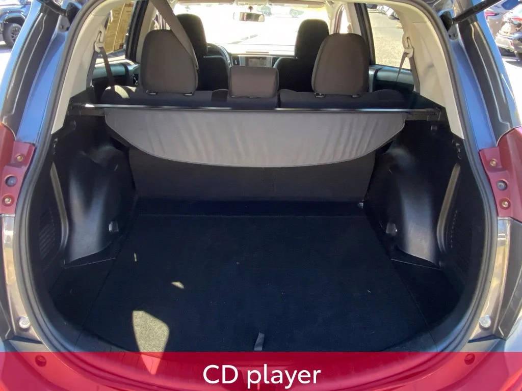 Used 2014 Gray Toyota XLE image 8