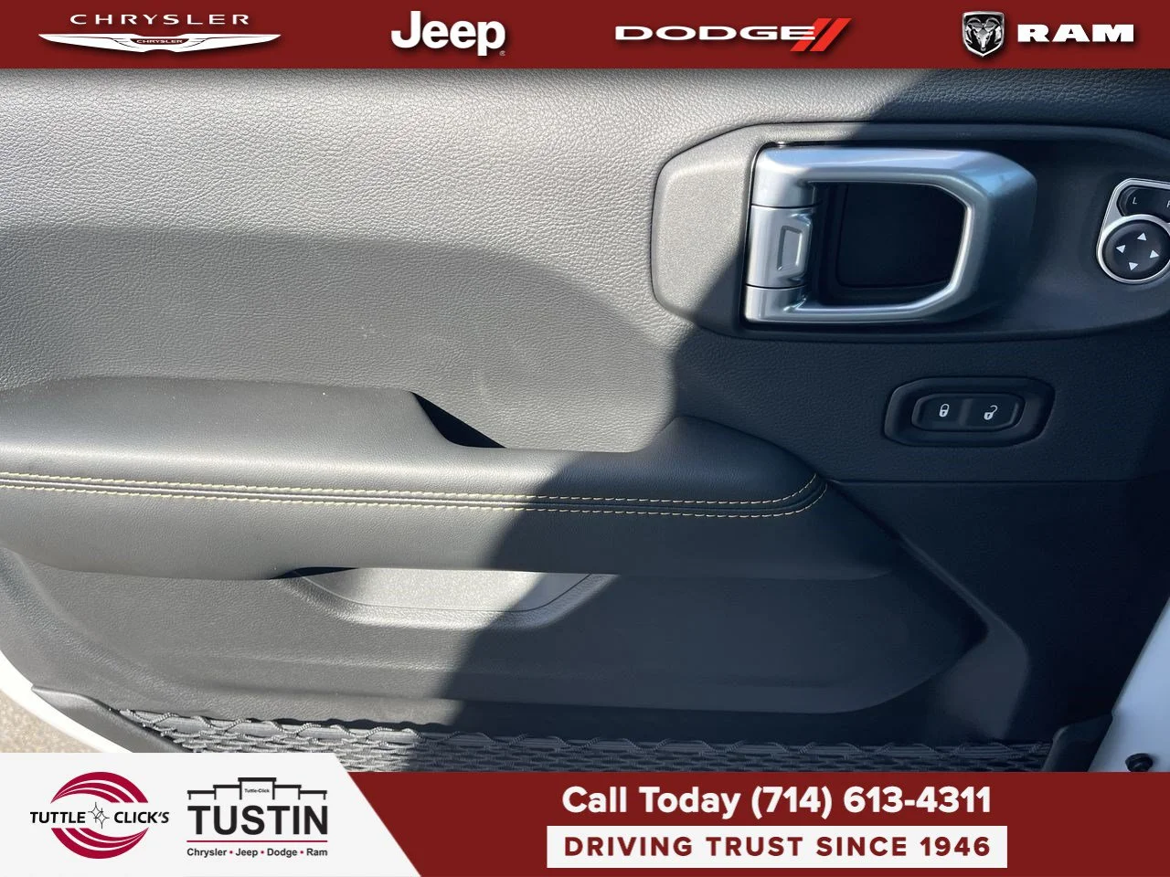 New 2027 Bright White Clear-Coat Paint Jeep Sahara image 26