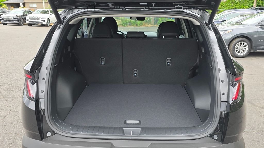 Used 2026 Ash Black Hyundai Limited image 14