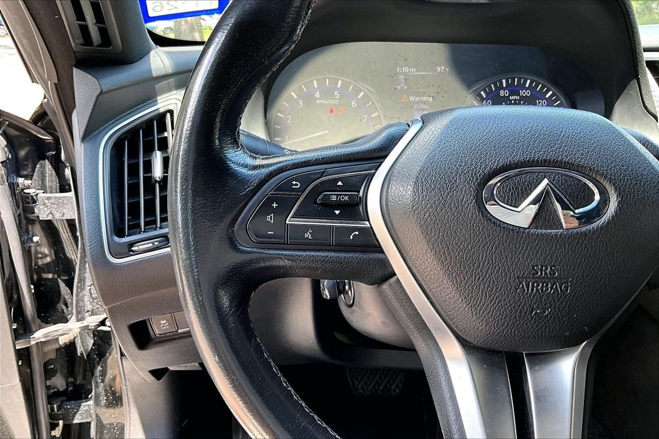 Used 2019 Black INFINITI 3.0t LUXE image 9