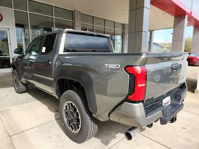 2026 Toyota Tacoma TRD Off Road - Photo 9