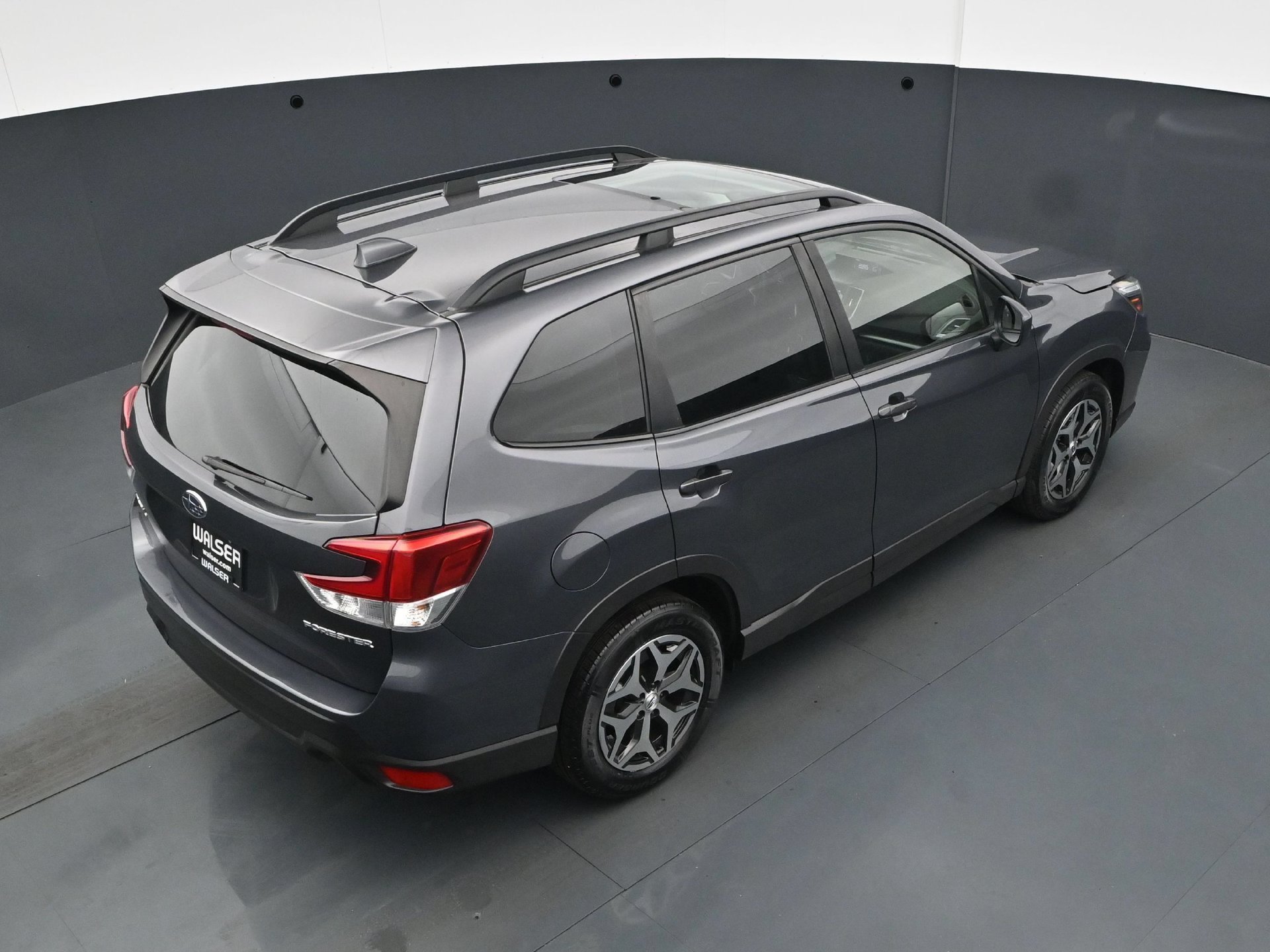 Used 2021 Magnetite Gray Metallic Subaru Premium image 41