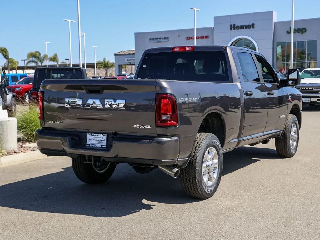 New 2026 Granite Crystal Metallic Clear-Coat Exterior Paint RAM Big Horn Sport Appearance image 4