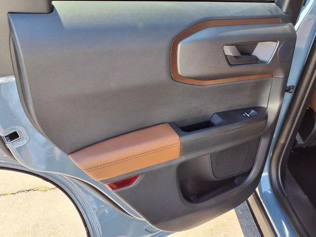 New 2026 Azure Gray Metallic Tri-Coat Ford Outer Banks image 6