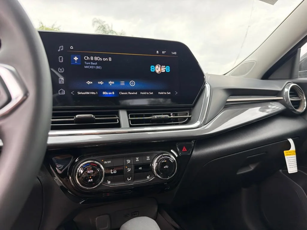 2026 Chevrolet Trax Activ - Photo 13