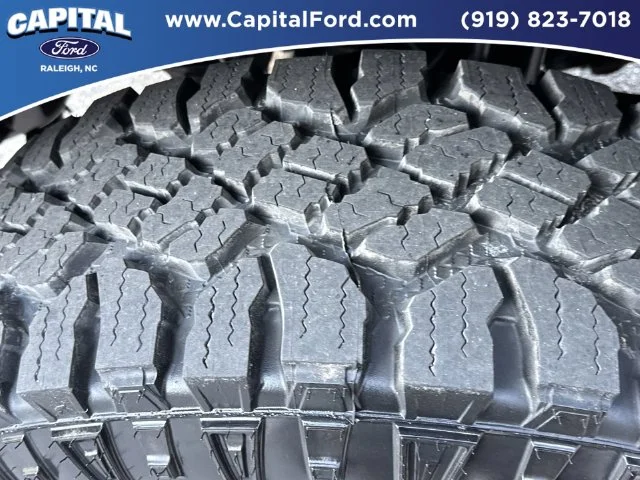 Used 2025  Ford King Ranch image 14