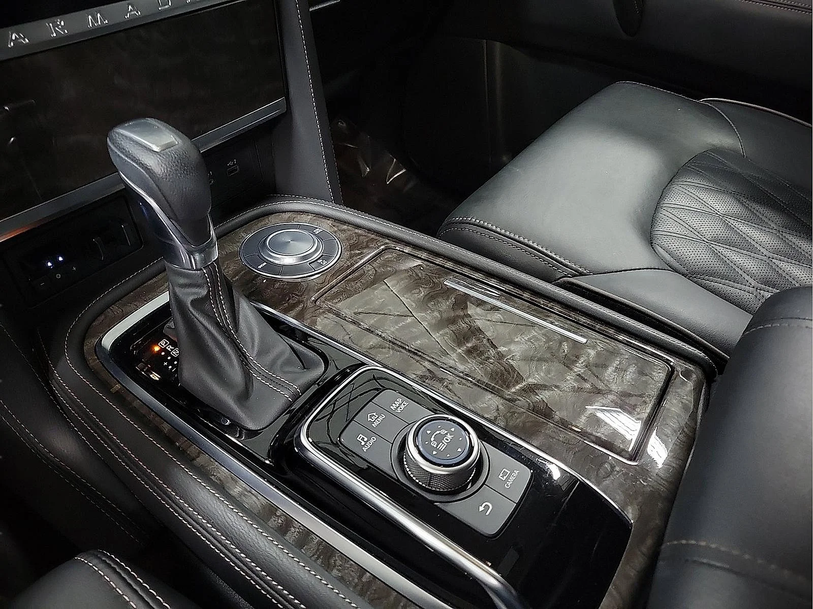 Used 2024 Gun Metallic Nissan Platinum image 18