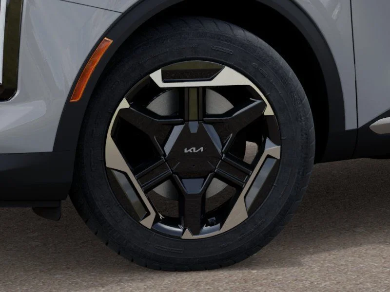 New 2027 Gray Kia S image 9
