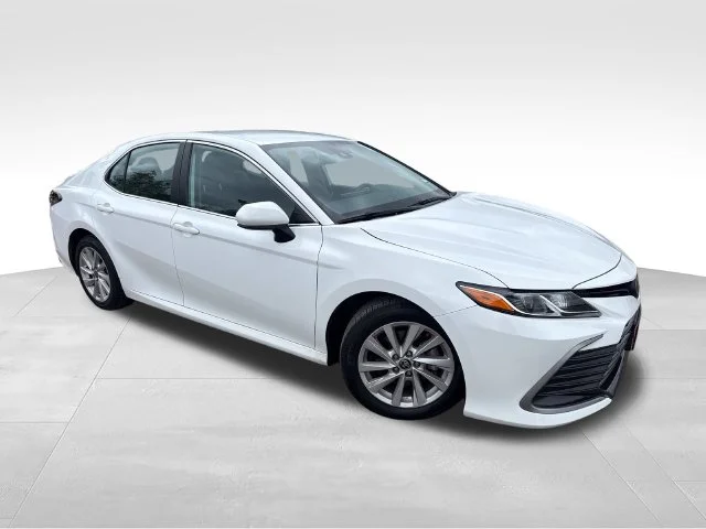 Used 2022 White Toyota LE image 1