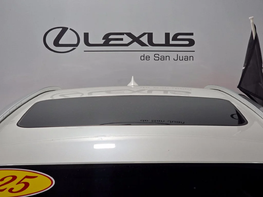 Used 2025 White Lexus 300h Premium image 7