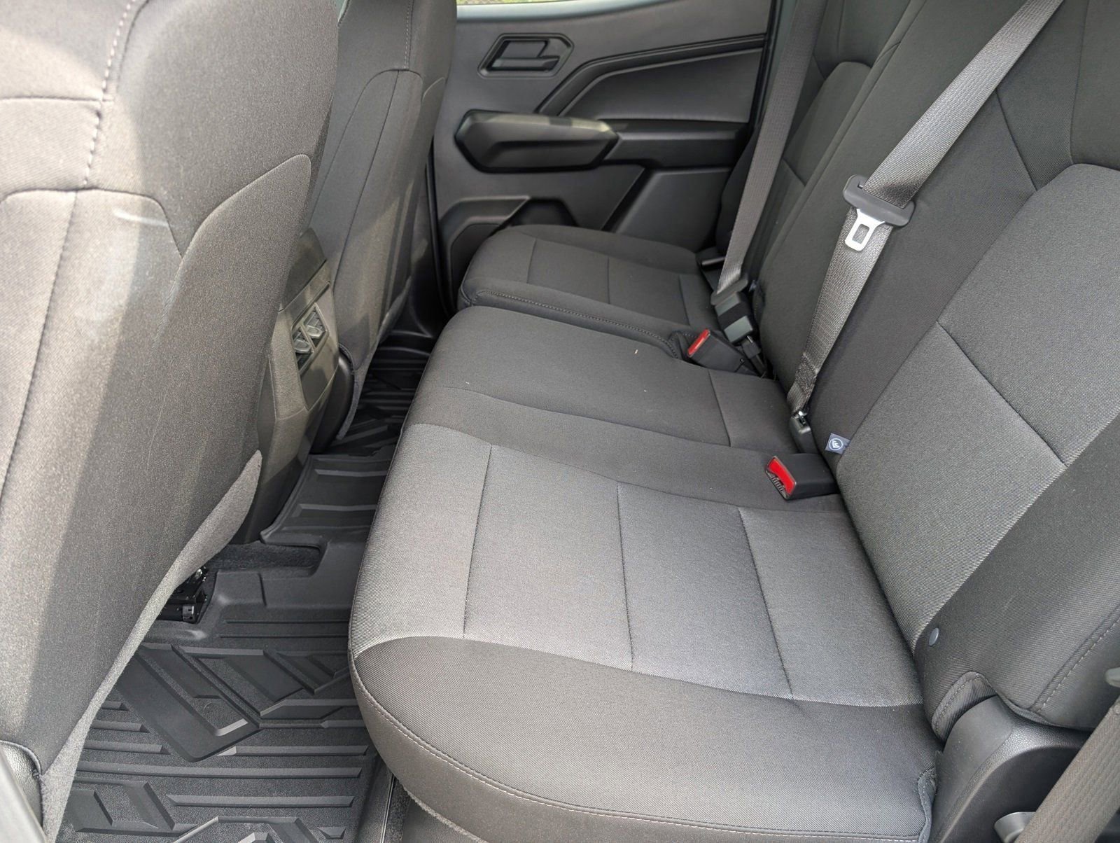 2026 Chevrolet Colorado Work Truck - Photo 14