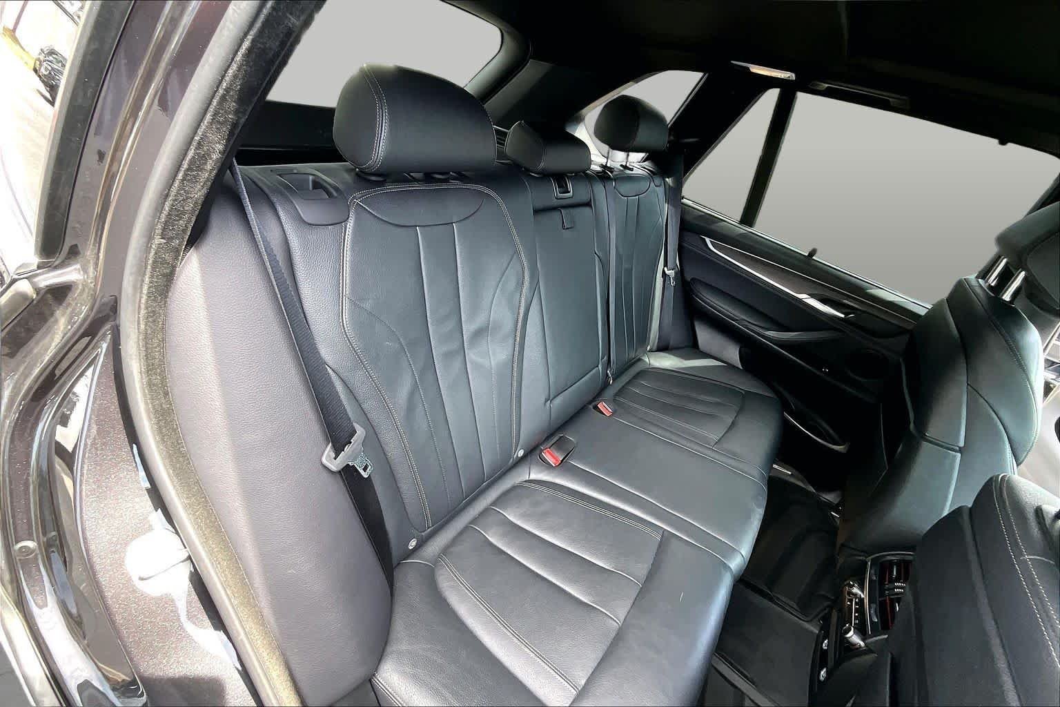 Used 2018 Dark Graphite Metallic BMW xDrive35i image 20