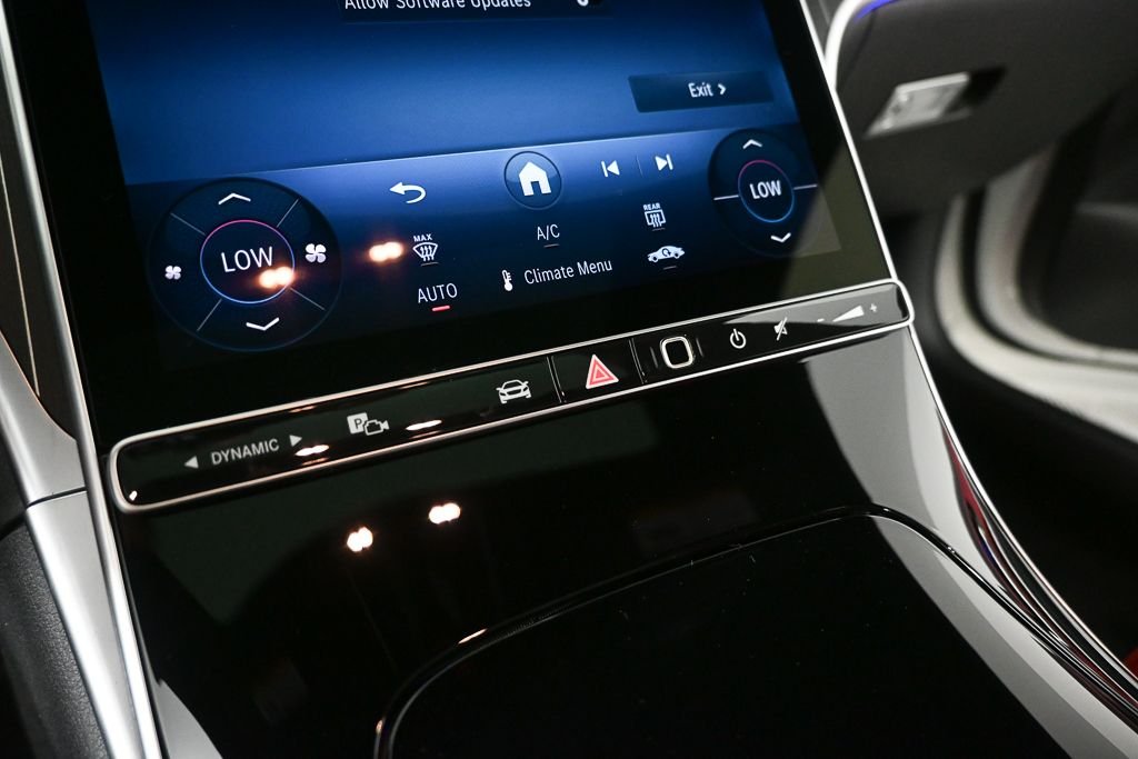New 2026 Polar White Mercedes-Benz CLE 300 image 14