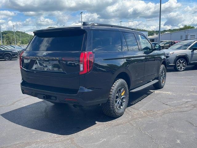 New 2026 Agate Black Metallic Ford Tremor® image 6
