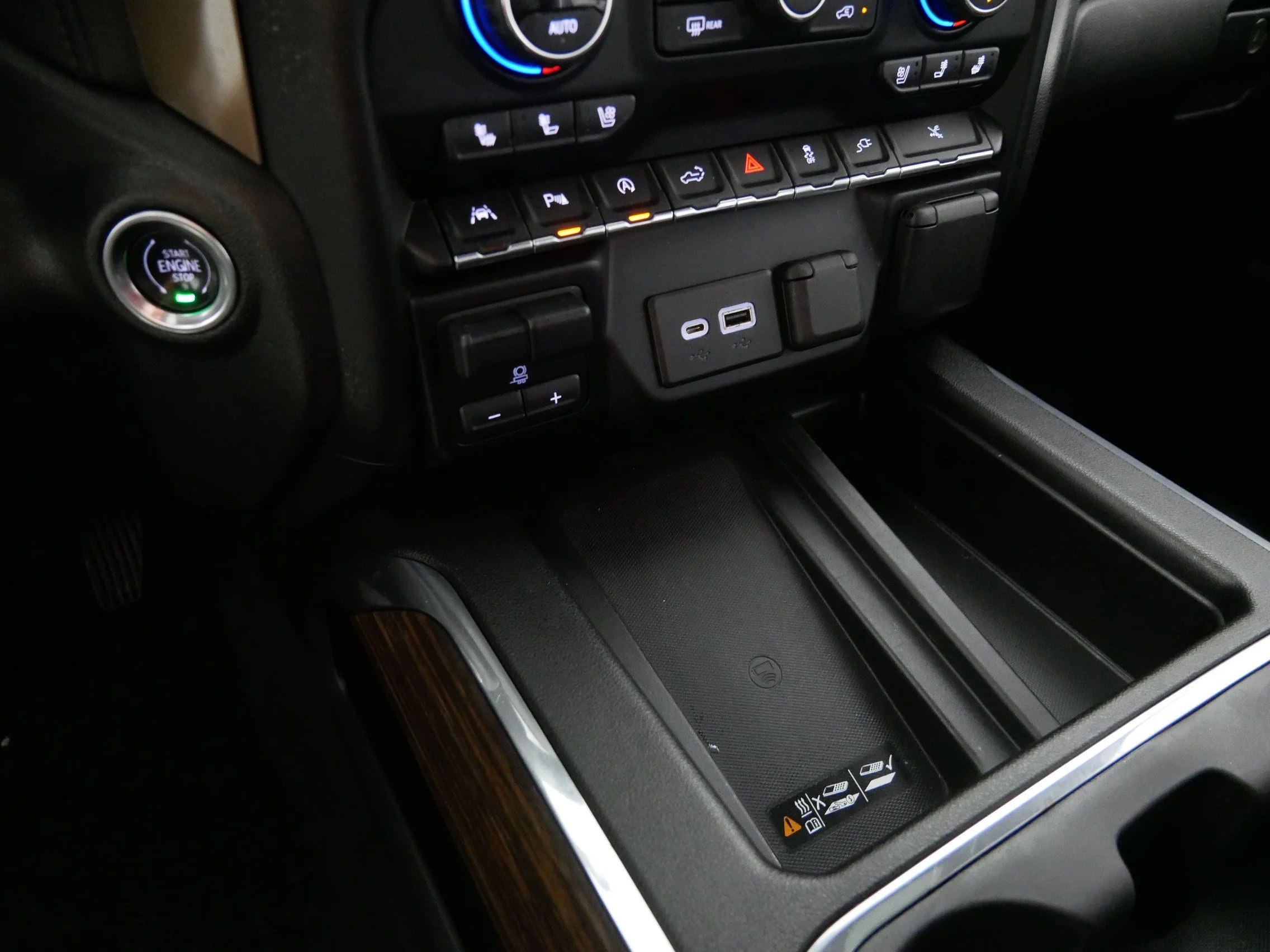 Used 2021 Satin Steel Metallic Chevrolet High Country image 29